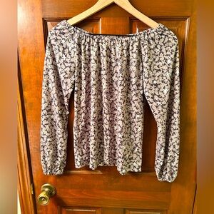 LIZ ROBERTS INC VTG 90s Purple floral polyester long sleeve top. No size tag